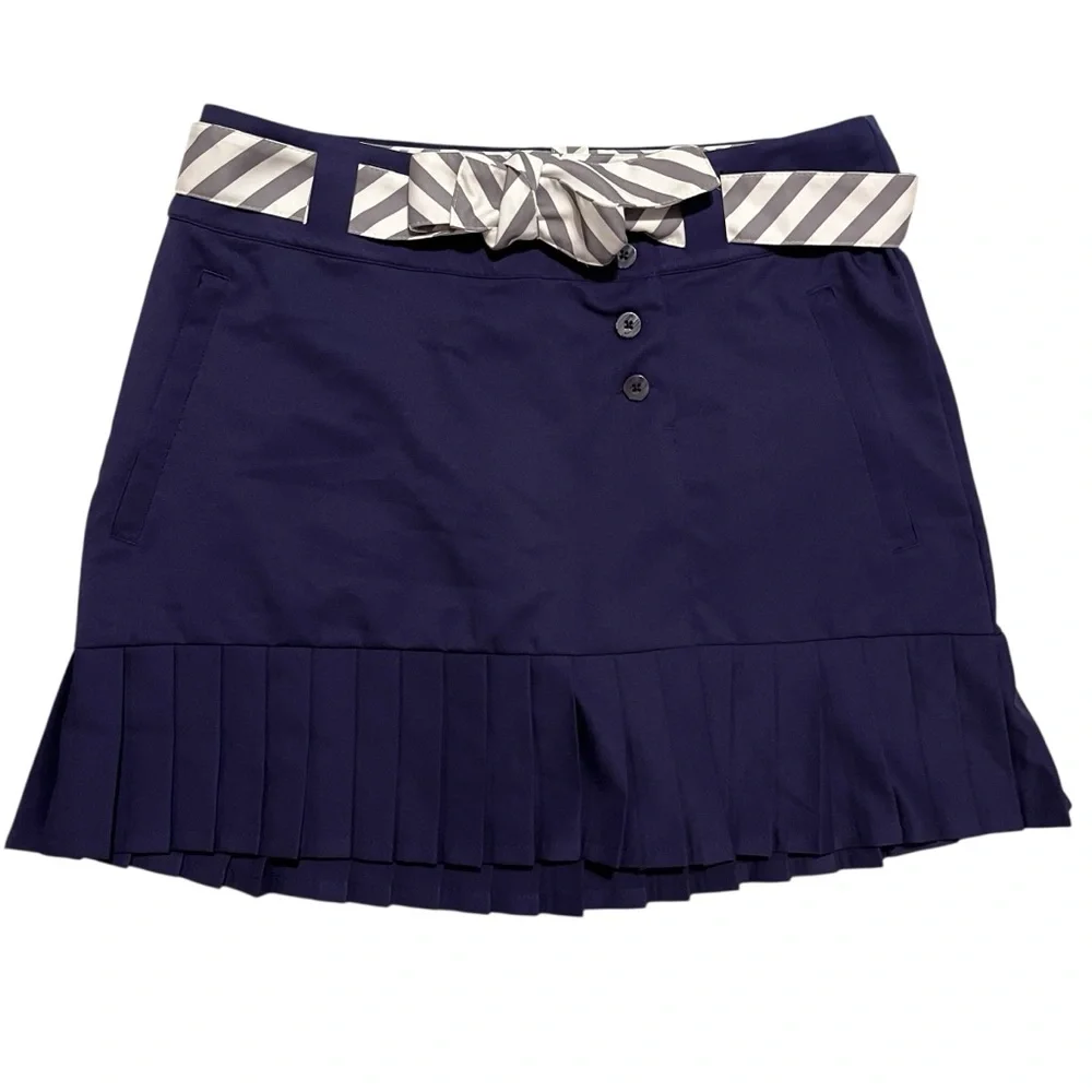 Nike golf skirt skort size 8 or Medium Gray & purple‎